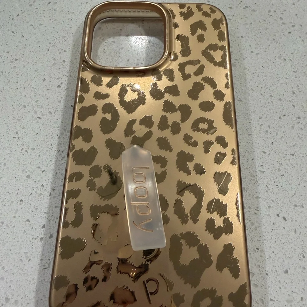Loopy Case Gold Leopard Print iPhone Case with Pink Drawstring Pouch